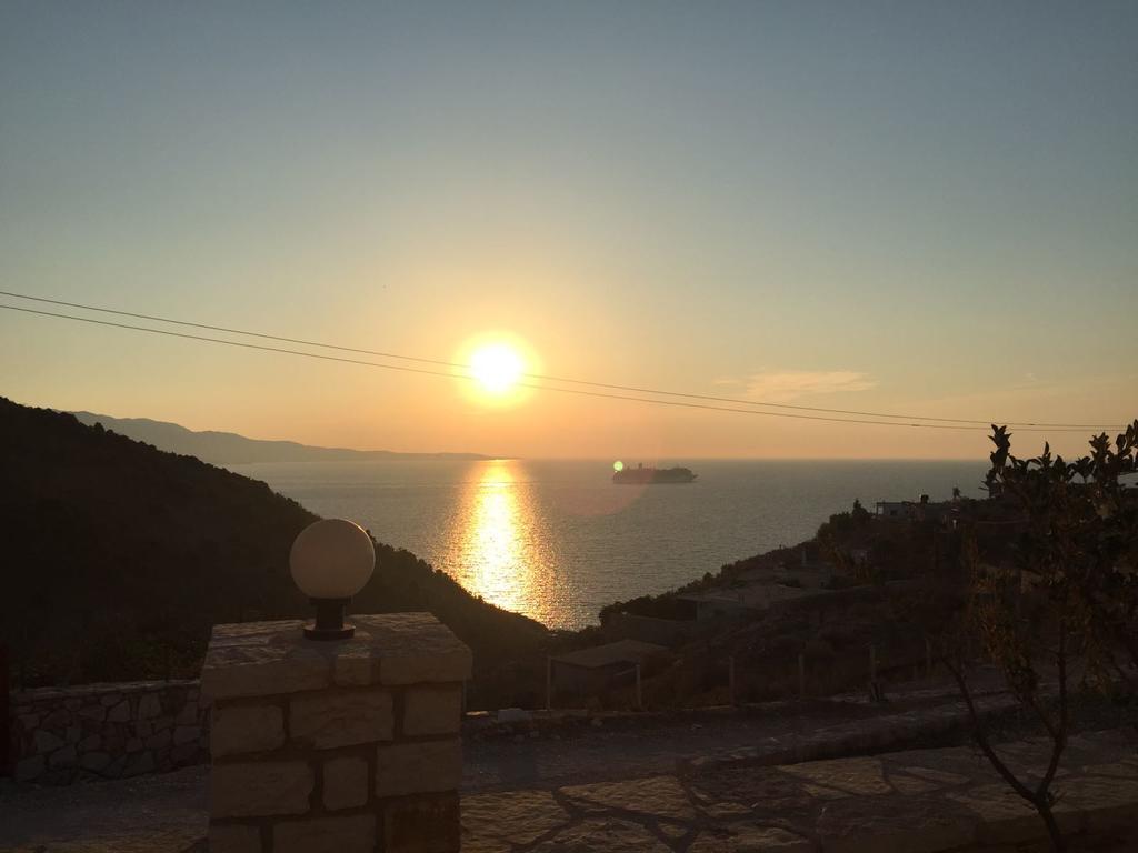 Sunset House Apartment Ksamil Exterior foto
